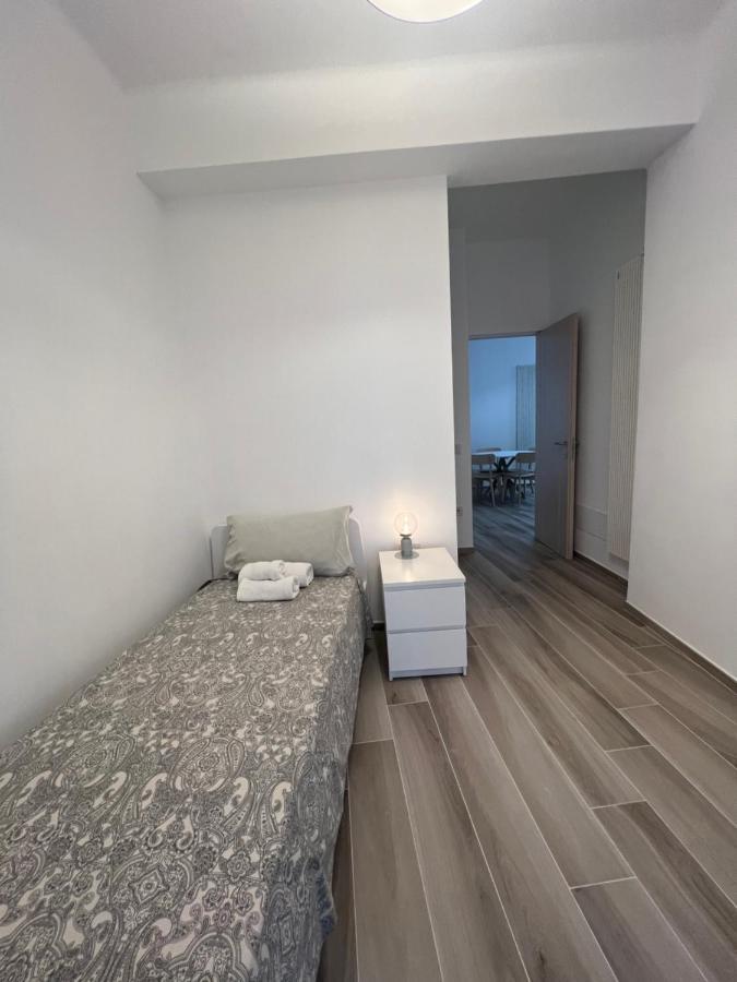 Tulip Luxury Howme Бари Екстериор снимка