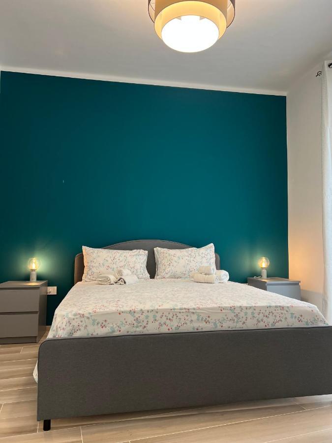 Tulip Luxury Howme Бари Екстериор снимка