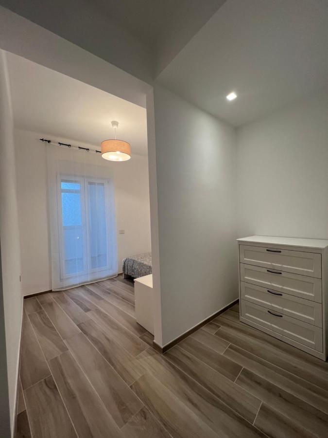 Tulip Luxury Howme Бари Екстериор снимка